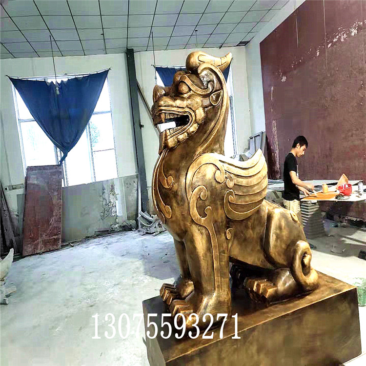 徐州玻璃鋼雕塑廠：影響廣場玻璃鋼雕塑設計的因素