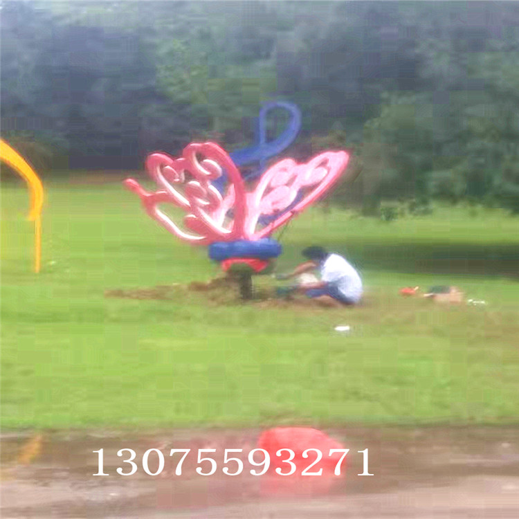 徐州雕塑公司：鑄銅獅哪個悠久？